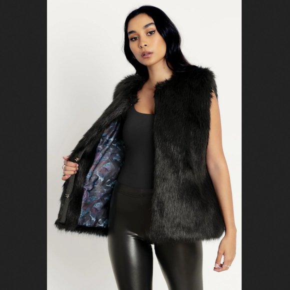 Blackmilk Jackets & Blazers - NWT Sorceress Sleeveless Furbulous Vest - Limited